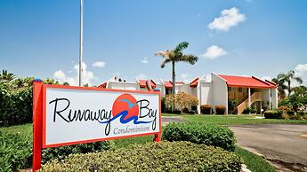 Runaway Bay 213