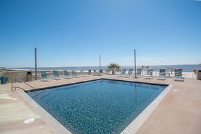 Sea Breeze 1007 Penthouse