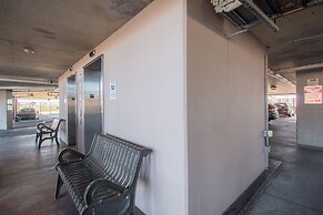 Sea Breeze 1002 Penthouse