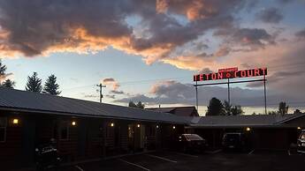 Teton Court Motel