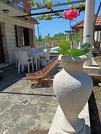 Holiday Home Lazuština Paradise