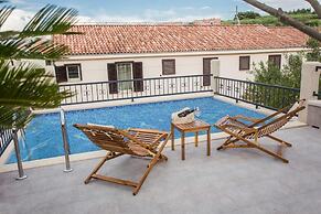 Villa Suzy Lux