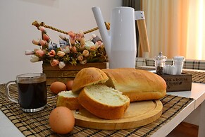 Townhouse Park & House