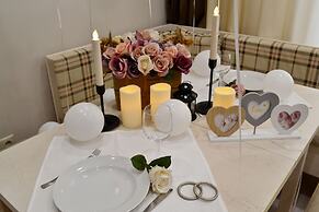 Townhouse Park & House