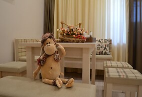 Townhouse Park & House