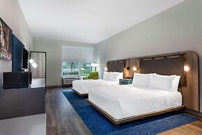 TRYP by Wyndham Orlando