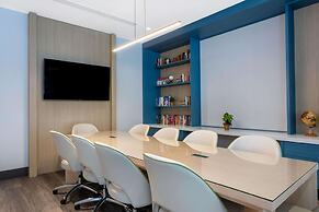 TRYP by Wyndham Orlando