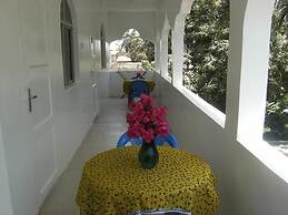 One World Village Guesthouse