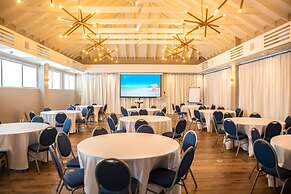 O2 Beach Club & Spa by Ocean Hotels