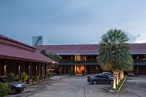 Tarnsiri Boutique Resort