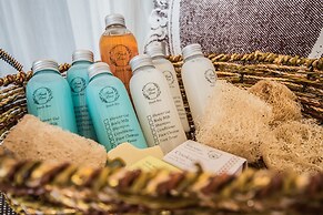 halu! Luxury Villa with Private Pool