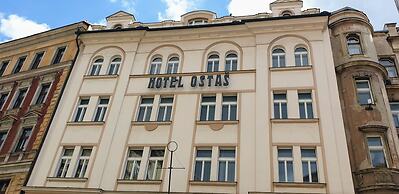 Hotel Ostaš