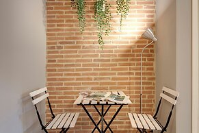 Vertical Garden Apartments by Mamo Florence