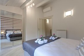 Vertical Garden Apartments by Mamo Florence