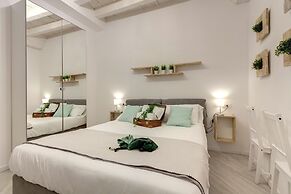 Vertical Garden Apartments by Mamo Florence