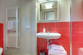 Vertical Garden Apartments by Mamo Florence