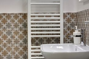 Vertical Garden Apartments by Mamo Florence