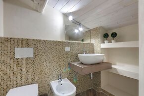 Vertical Garden Apartments by Mamo Florence