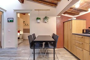 Vertical Garden Apartments by Mamo Florence