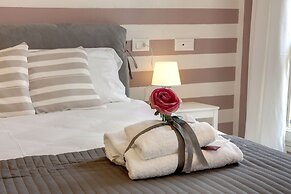 Vertical Garden Apartments by Mamo Florence