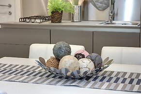 Mamo Florence - St. Elizabeth Tower Apartment