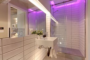 Mamo Florence - St. Elizabeth Tower Apartment