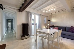 Mamo Florence – Victor Apartment