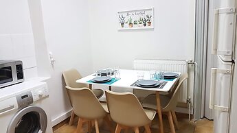 Erra - Terracota - Athens Center,100m²,3 BD,2 BATH