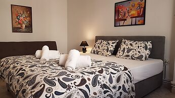 Erra - Chocolate - Athens Center