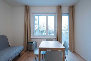 Hitrental Letzigrund Apartments