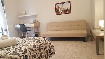 Erra - Champagne - Athens Center