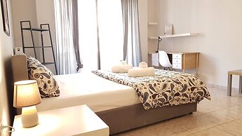 Erra - Champagne - Athens Center