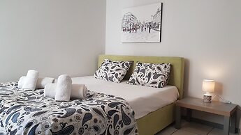 Erra - Carmine - Athens Center,150m²,6 BD,3 BATH