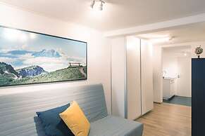 Hitrental Old Town Apartments