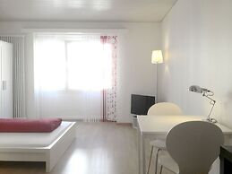 Hitrental Central Apartments