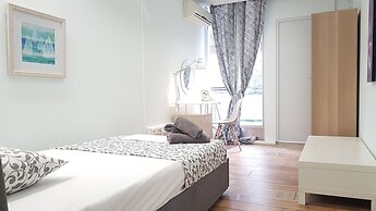 Erra - Berry - Athens Center,180m²,Big Balconies,6 BD,3 BATH