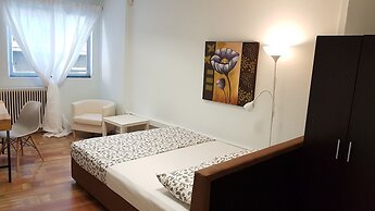 Erra - Berry - Athens Center,180m²,Big Balconies,6 BD,3 BATH