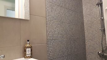 Erra - Berry - Athens Center,180m²,Big Balconies,6 BD,3 BATH