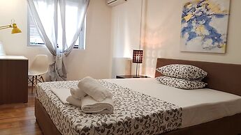Erra - Berry - Athens Center,180m²,Big Balconies,6 BD,3 BATH
