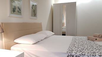 Erra - Berry - Athens Center,180m²,Big Balconies,6 BD,3 BATH