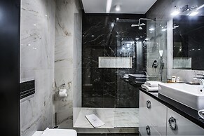 Sky Tower Apartments by Michał & Piotr