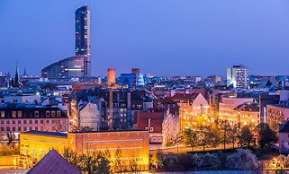 Sky Tower Apartments by Michał & Piotr