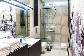 Sky Tower Apartments by Michał & Piotr