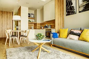 Sky Tower Apartments by Michał & Piotr