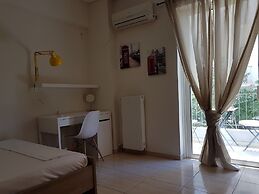 Erra - Zephyr - Athens Center, 90m²,3 BD,1.5 BATH