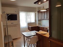 Erra - Zephyr - Athens Center, 90m²,3 BD,1.5 BATH