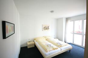 Hitrental Cham Apartments