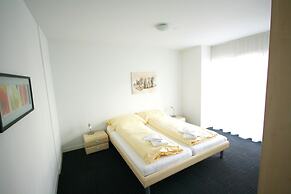 Hitrental Cham Apartments