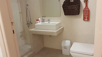 Erra - Brown - Athens Center,75m²,3 BD,1 BATH