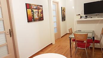 Erra - Brown - Athens Center,75m²,3 BD,1 BATH
